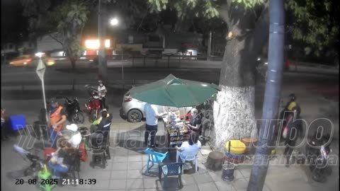 Cámara grabó violento hurto en Bucaramanga