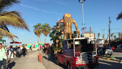 2019 Carnaval Parade (Sunday) (Mazatlán, Sinaloa, Mexico) 4