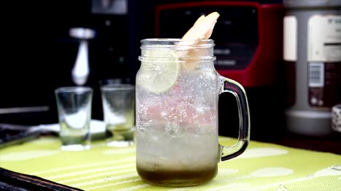 Green Apple Soda - Easy Drink Recipe