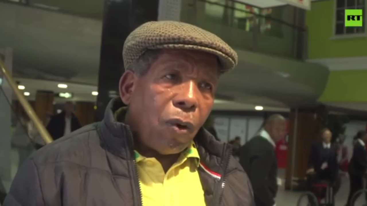 South African Ambassador returns to a hero’s welcome after being expelled by the US.