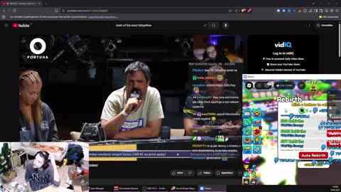 Řekni ahoj! Say hello! Sag hi!