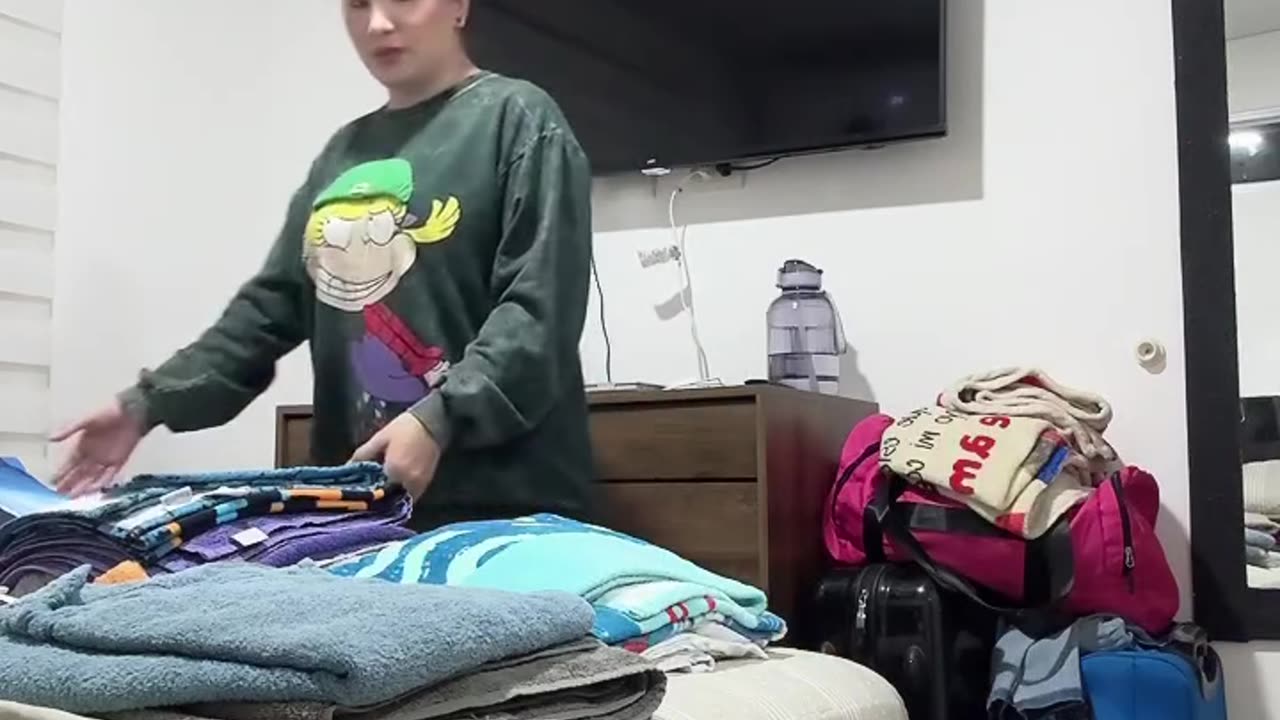 Dressing looking wow video of your day