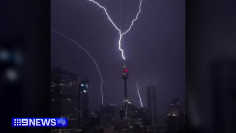 Major lightning storm lights up Sydney | sunmax966 News