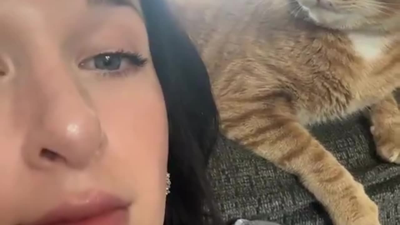 "who you tryna look cute for" 😂