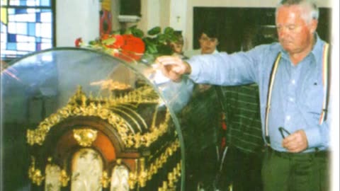 Travels with Thérèse (of Lisieux) Donnacha O Dulaing (her Relics Tour 5th June 2001)