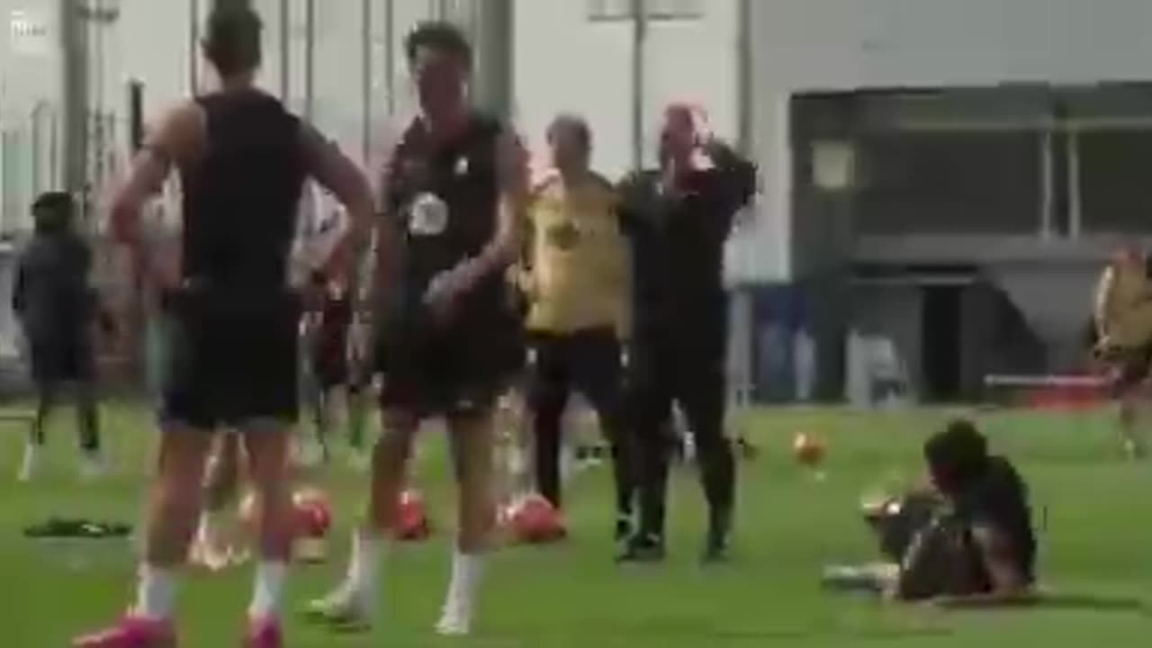 Lamine Yamal's funny moment with Hansi Flick goes viral