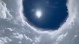 Unbelievable footage from NOAA’s Hurricane Hunters inside the eye of Hurricane Erin