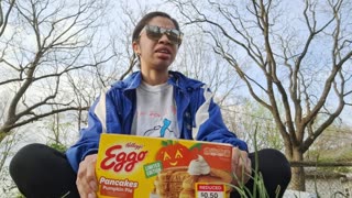 Eggo Pumpkin Pie Pancakes!
