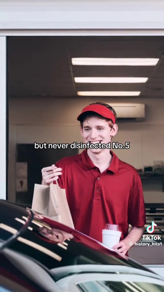 8 filthiest restaurant spots you touch every time you eat out