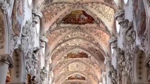 MAJESTIC MASTERPIECE