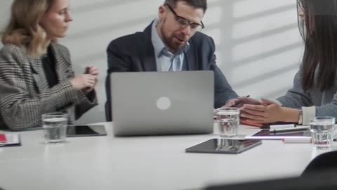 Stop Manual Prospecting! Scale Your Sales with AI LinkedIn & Email Automation