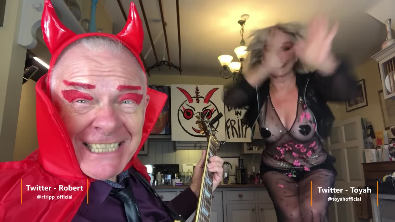 20220605 Toyah & Roberts - Sunday Lunch Devil Inside [w6U4ScxB5Xo]