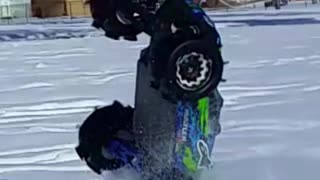 Awesome!💯Winter Wheelies Rustler 4x4 VXL!🔥Pro-Line Sand Paws!😎