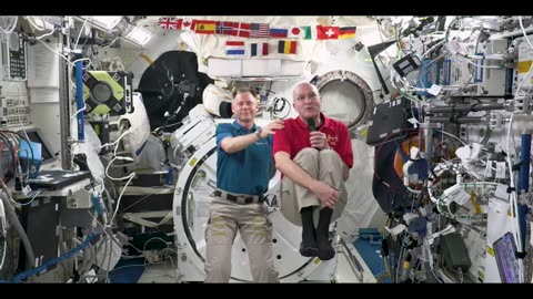 NASA Astronaut Don pettit turn the camera of science