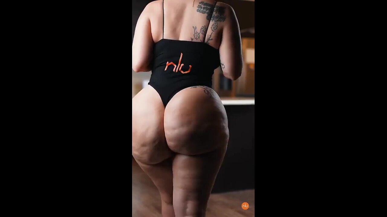 HER BODY IS NICE 🍑 🤍🤍🤍