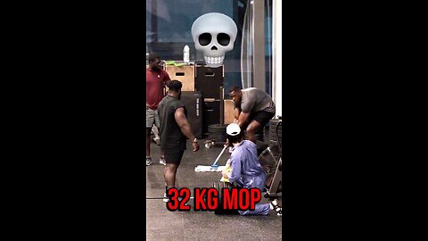 Anatoly shocked 🤯 the Bodybuilders. 😈 #Anatoly #anatoly pranks #viral video #trending pranks