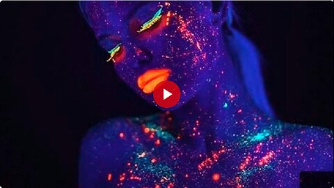 STRANGE THINGS ARE HAPPENING! PURPLE STREET LIGHTS & GLOWING PEOPLE???