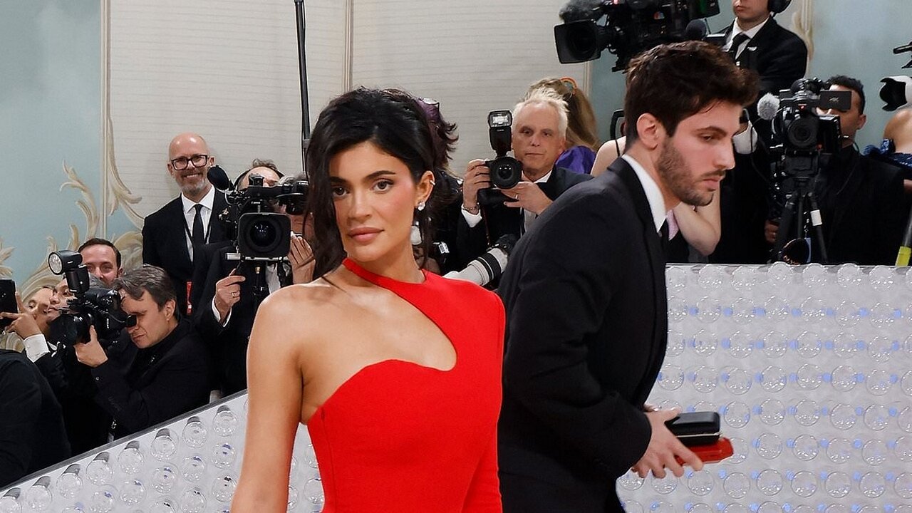 Model Fired After Viral Kylie Jenner Interaction at Met Gala