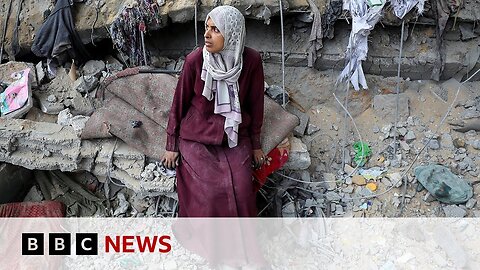 Hundreds of families displaced by wave of Israeli air strikes on Gaza, witnesses say | BBC News