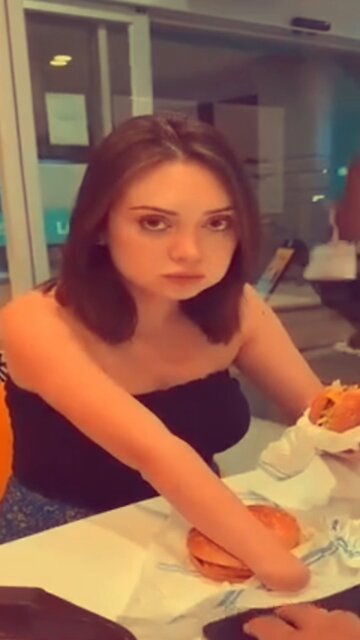 Shawty don’t want to share 😂