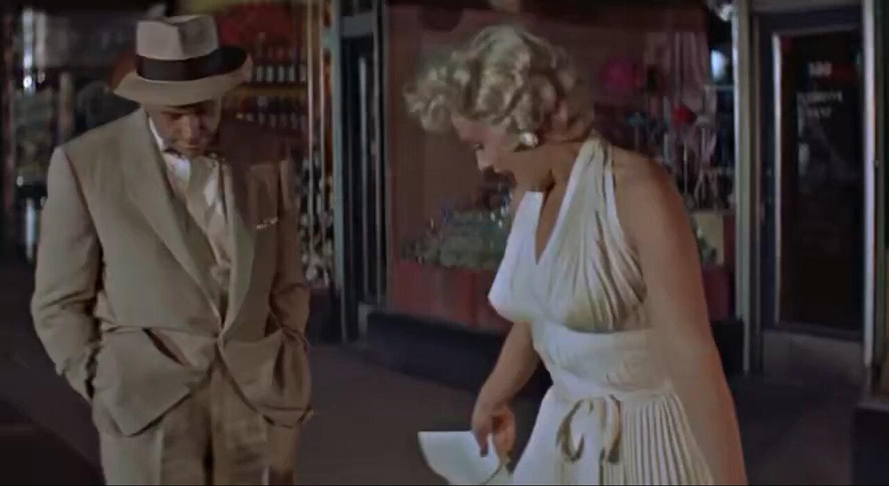 Marilyn Monroe, One of the most iconic scenes in the history of cinema 🎥 1955.
