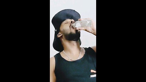 trynottolaugh 149