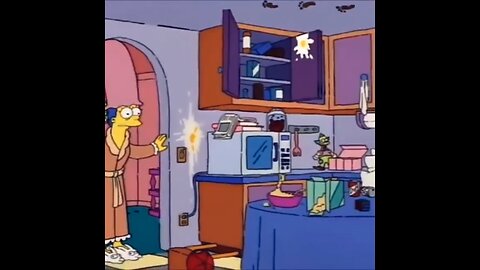 What It's Like Living With Roommates 🧹🧽