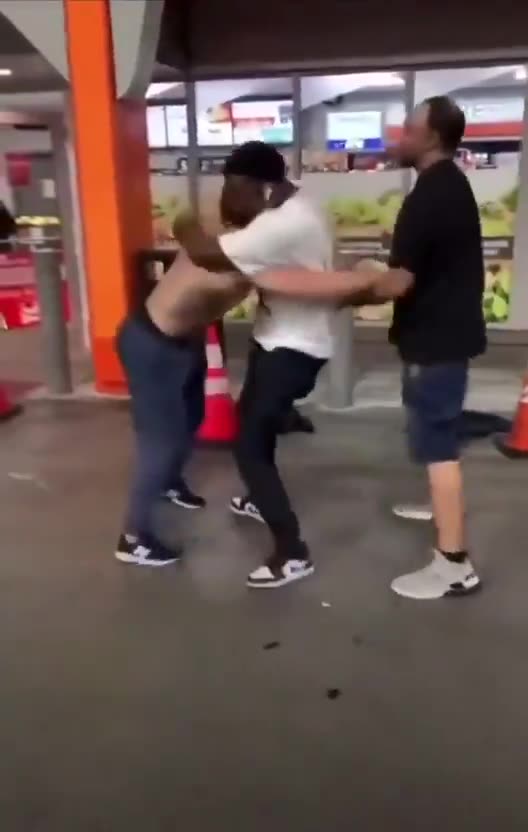 They Stopped Fighting When They Realized… Their Girls Started It