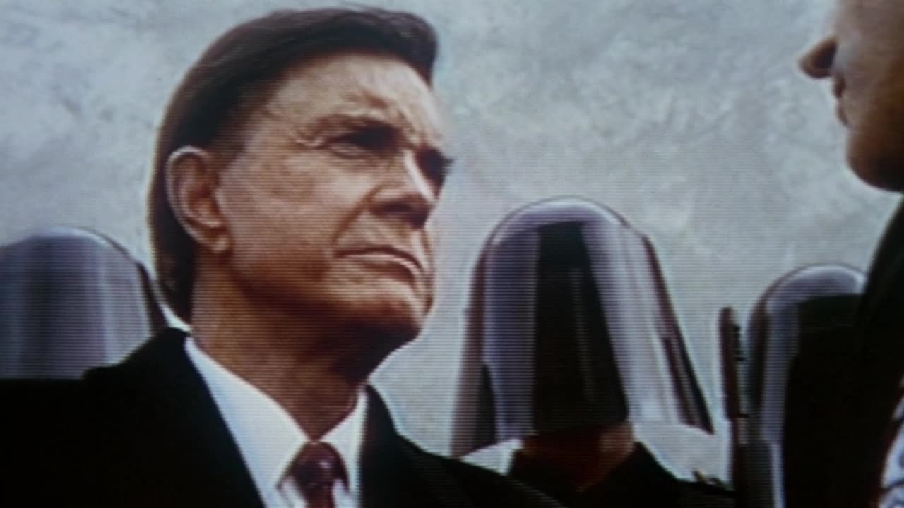 Escape From LA - Opening Scene