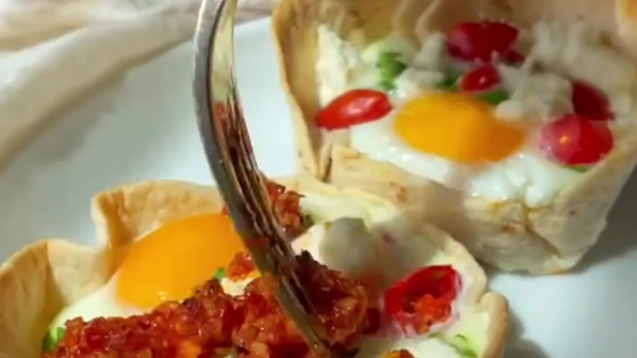 Tortilla egg cups