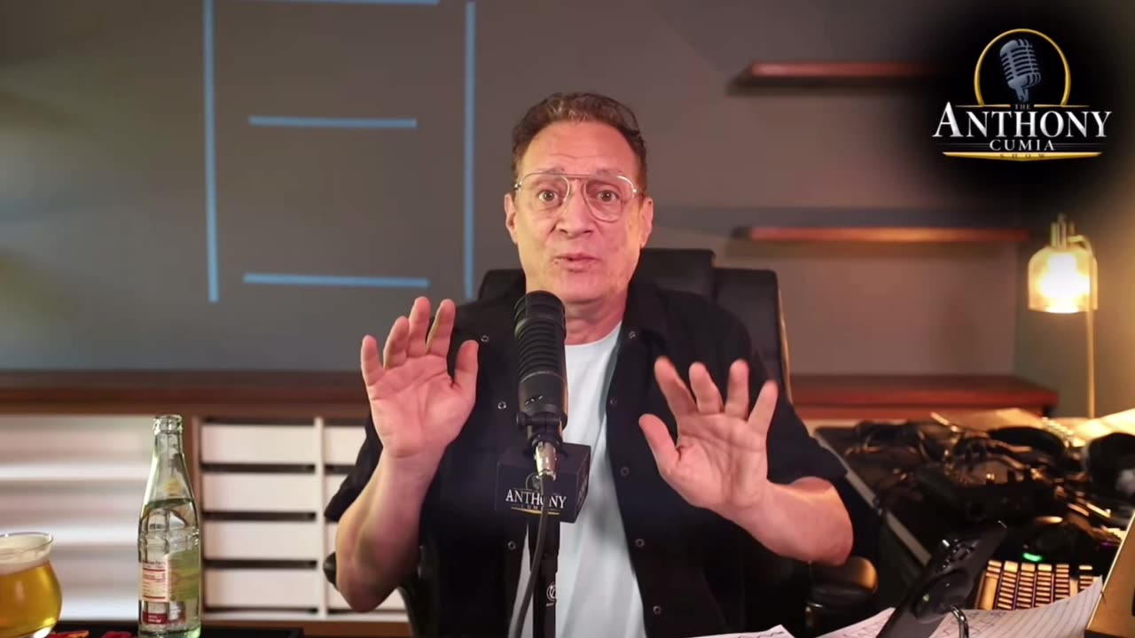 Anthony Cumia: Redecorating the at-home studio - 5/6/25