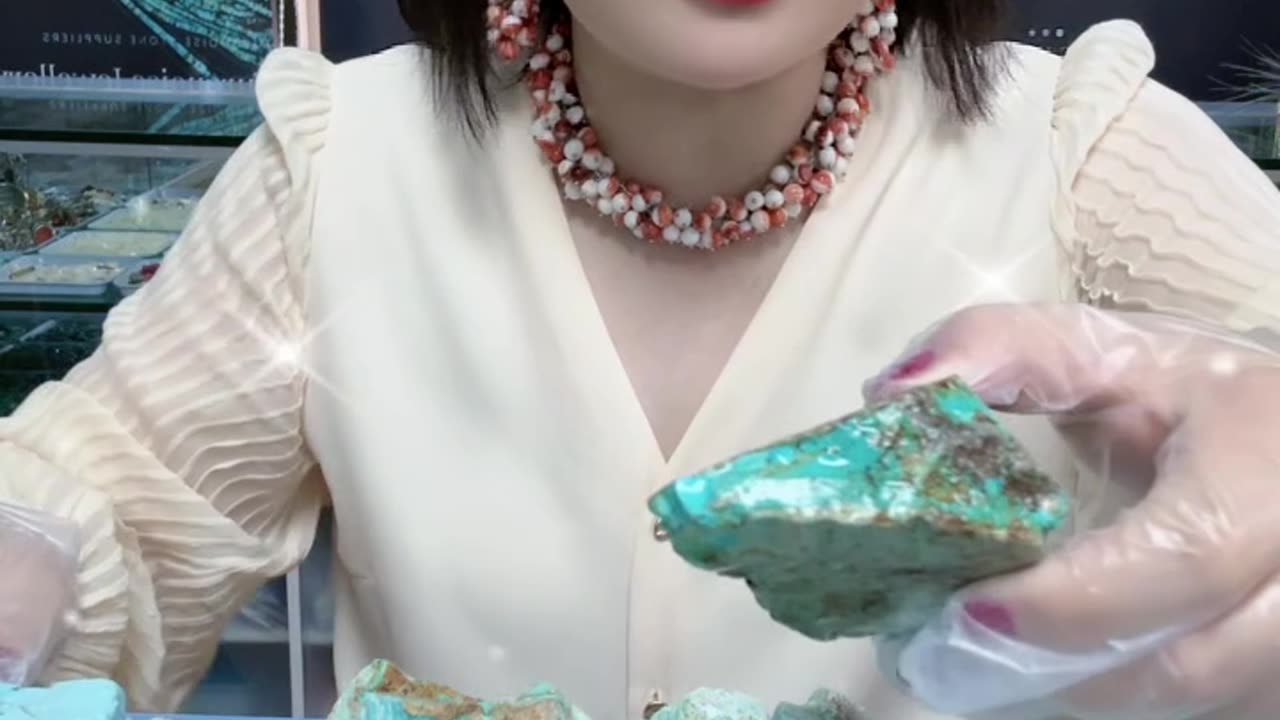 20250807-4 Natural Original Turquoise Rough Wrap Green Await Renewal