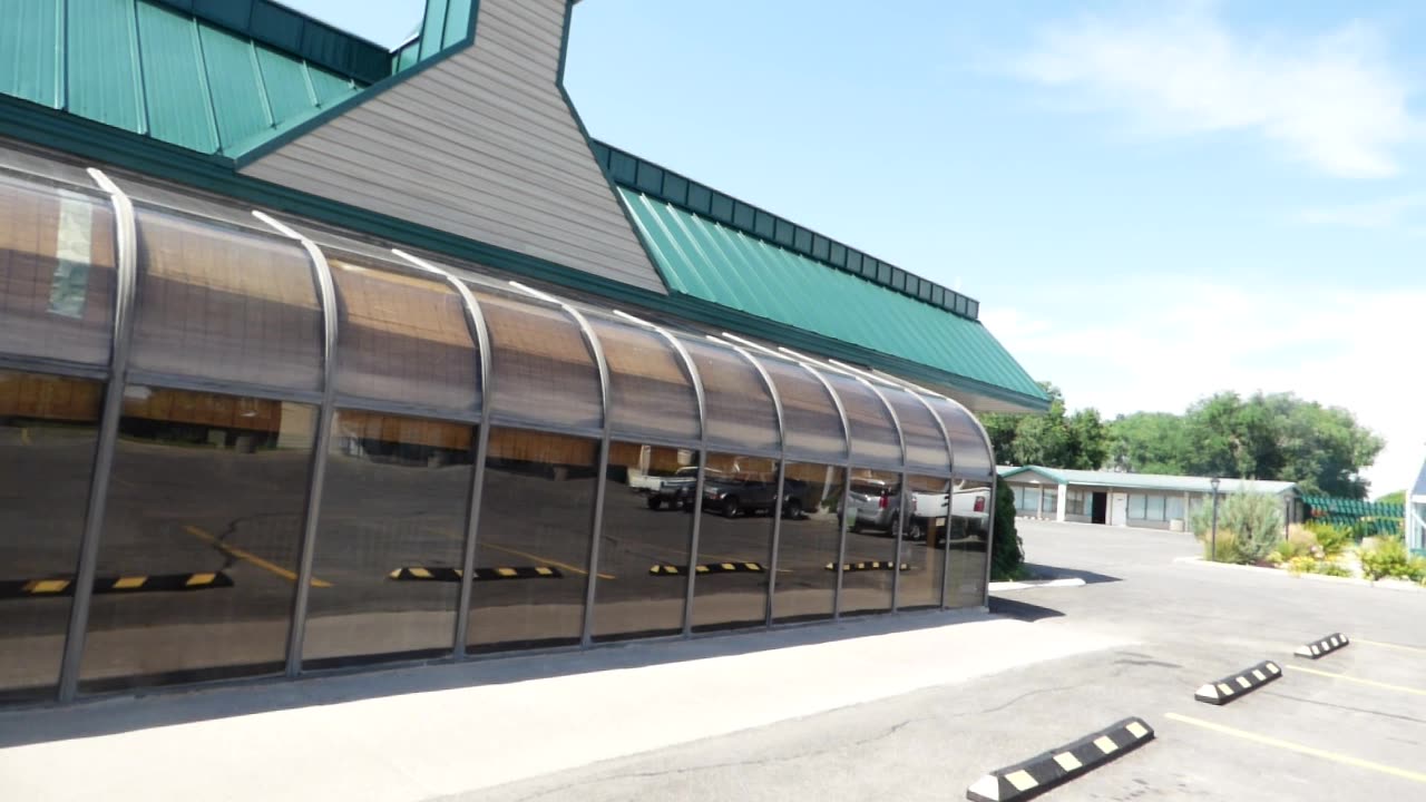 So many interesting things around this building