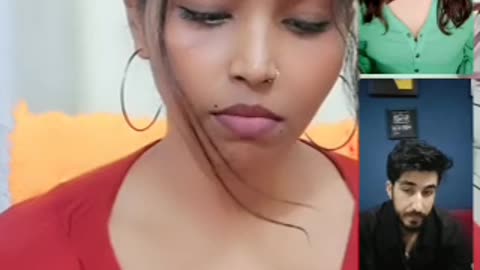 yaar Kuchh To bolo na baat karo mujhe ek moment banaa do Kuchh To baat