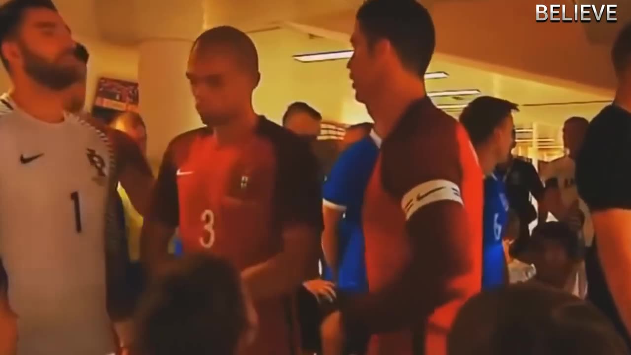 MICHAEL JACKSON VS CRISTIANO RONALDO-WHO’S MORE FAMOUS & RICH?