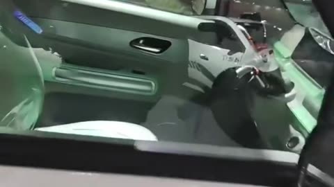 China's new 3-wheel drive car