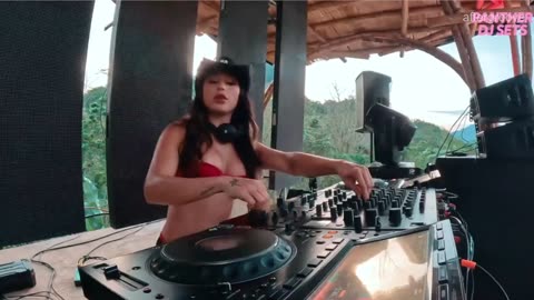 🔴 Electronic Music Experience • Clubs, Events, Festivals & Studio Sessions 🎧