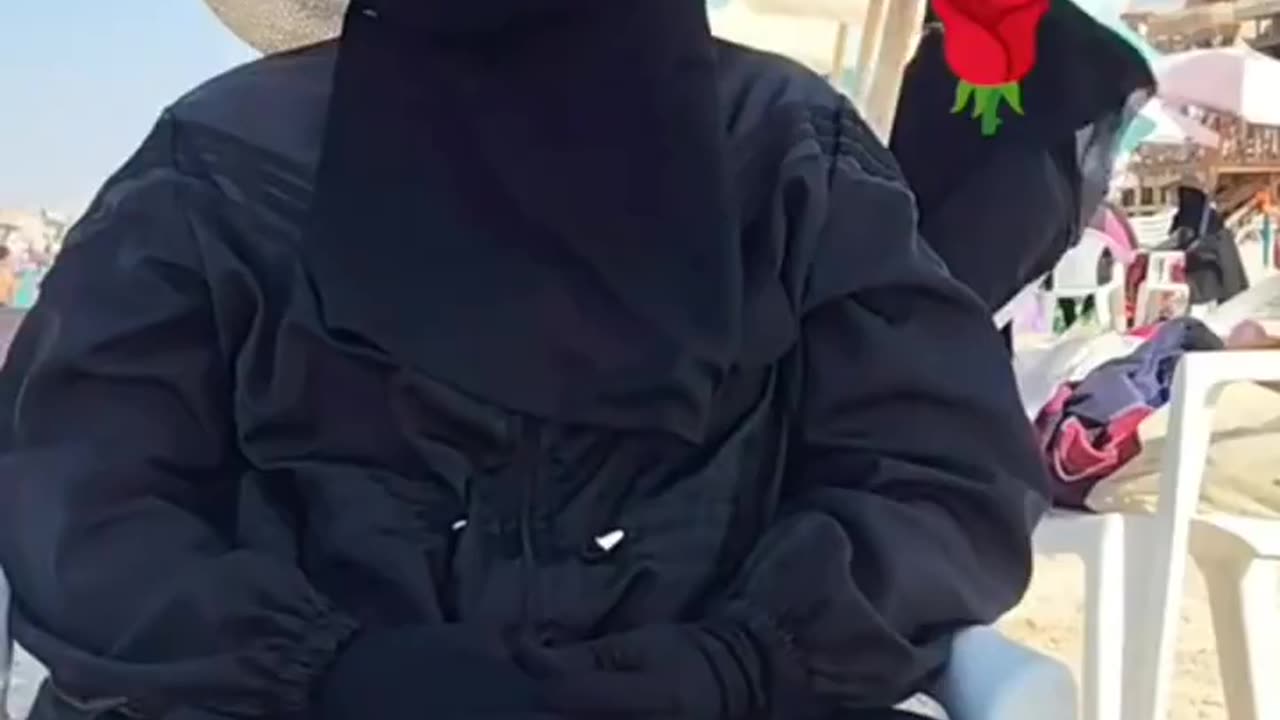 Is it normal to dress like this on beach when temperature is 40°?