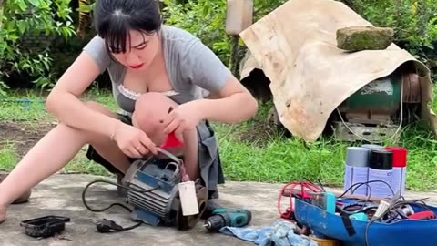sexy beautiful girl fixes electrical appliances, no need to go to school