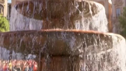 The Troubles of the Hero Monkey Clown