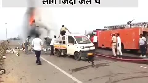 “Massive Road Accident | Car Catches Fire, People Trapped Inside”