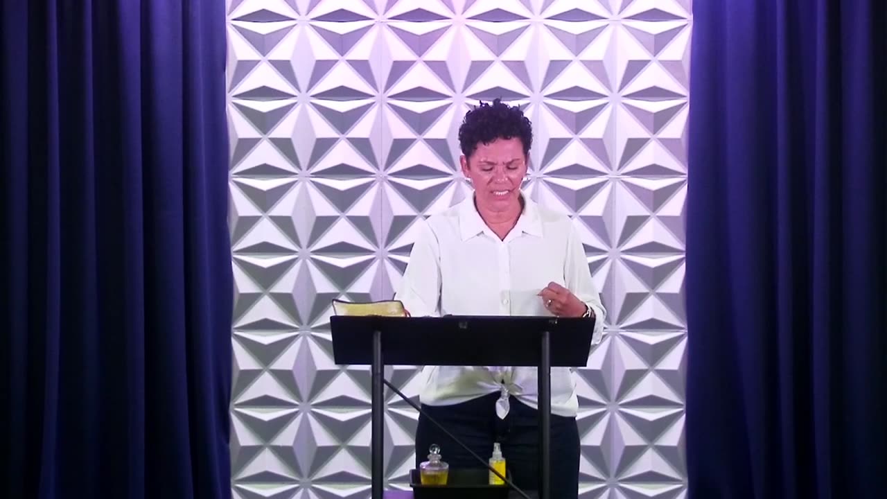 SIX WAYS FEAR 👺DISGUISES ITSELF👺