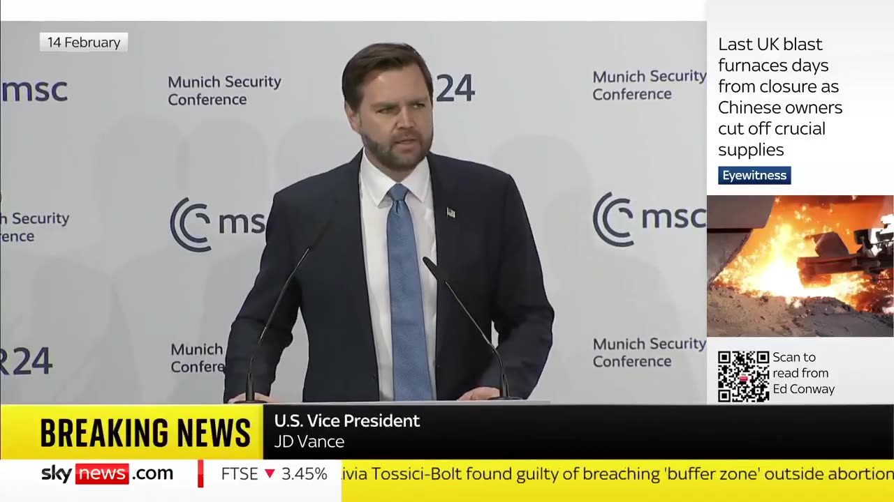 Keir Starmer Boasts of UK Free Speech as 64-Year-Old Woman Convicted for Holding ‘Here to Talk’ Sign