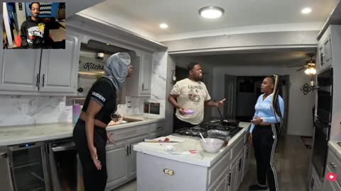 Vibing With P REPLACING MY ANGRY SIBLINGS YOGURT WITH SOUR CREAM PRANK