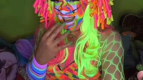 WTF 😳Tenface The Clown😳 Hi Everybody I'm Tenface the Clown!