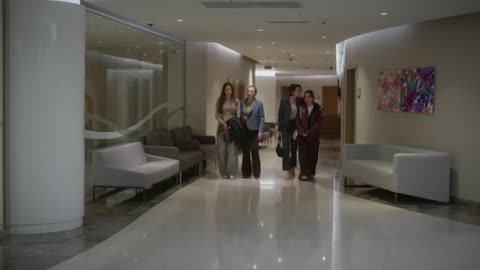 Bahar devuelve la fuerza a Umay y Parla con una lección de vida