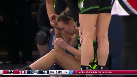 🤕 Alanna Smith ELBOWED in FACE, shaken up | Minnesota Lynx WNBA women's basketball