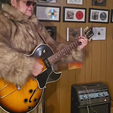 Trent Page playing the King Khan BBQ Show.