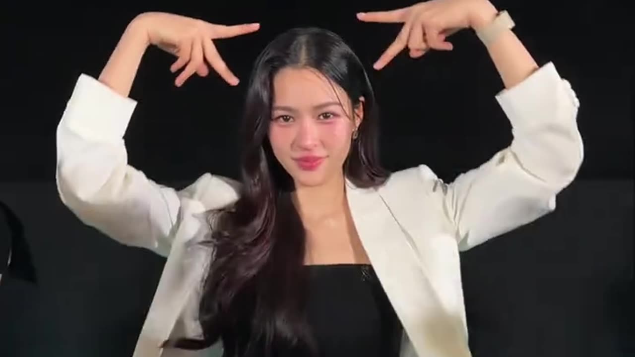 #BlankTheSeries #Orm #LingLing #FayeMalisorn #FayePreya #YokoApasra #FayeYoko #Shorts #Trend