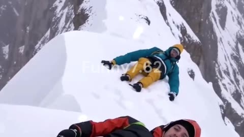 Everest Now Becomes A Graveyard #shorts #mountains #highestmountain